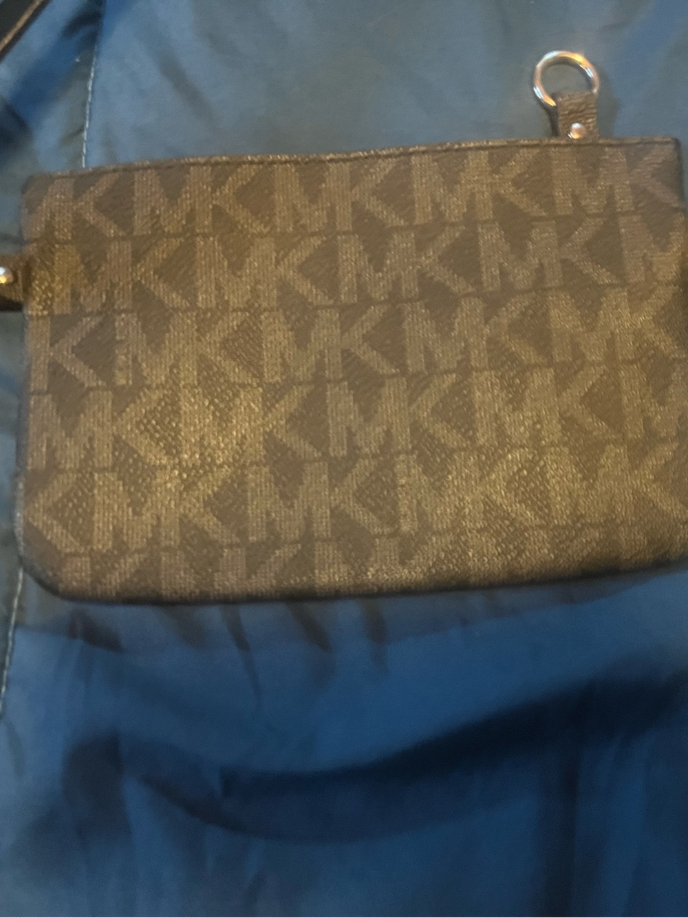 Michael Kors Black Logo belt bag with Gold Hardware - Picture 3 of 3